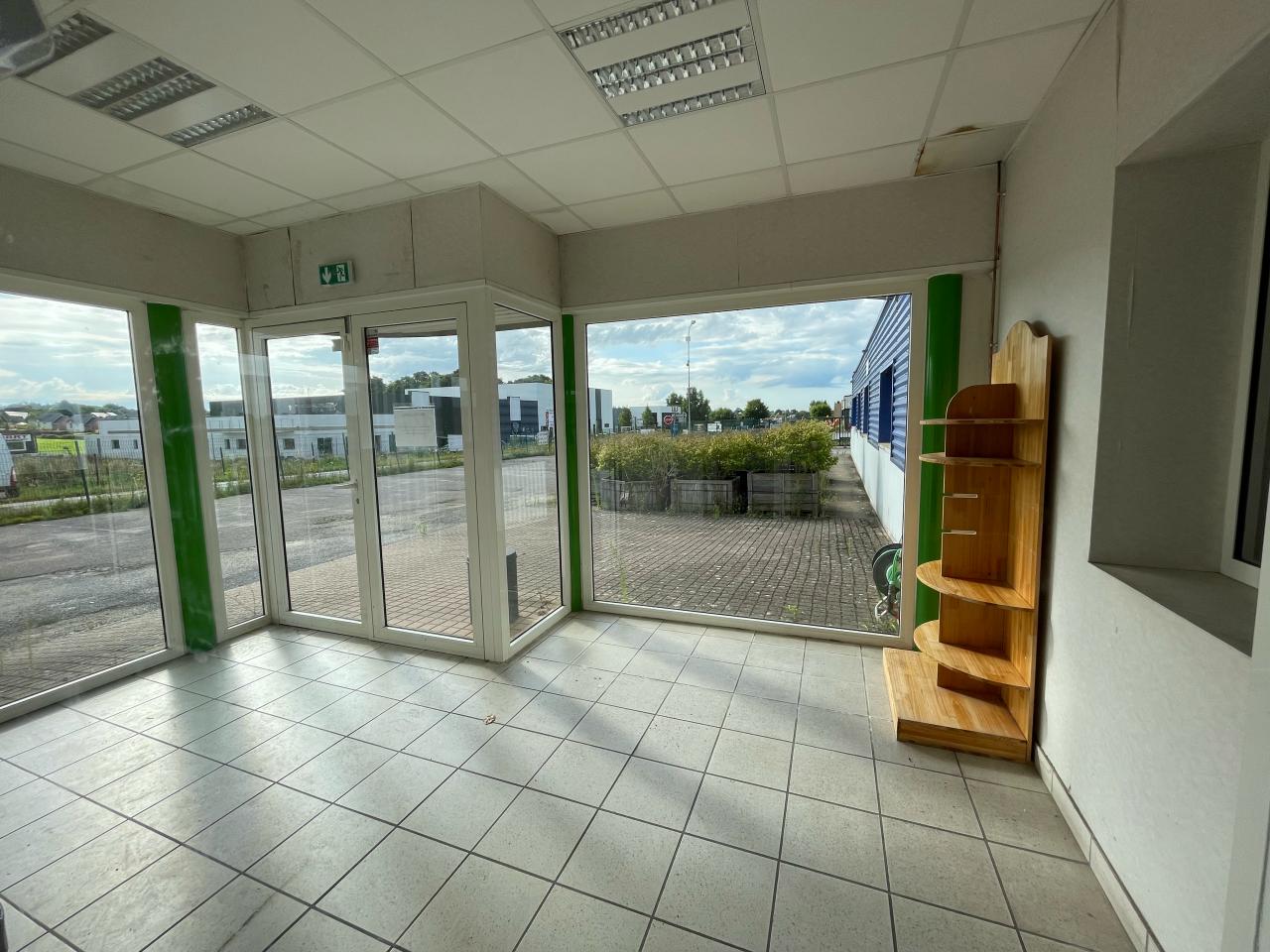 Local d'activité Isneauville 3300m² Location local d'activité Isneauville Seine-Maritime OLACT2533965 2